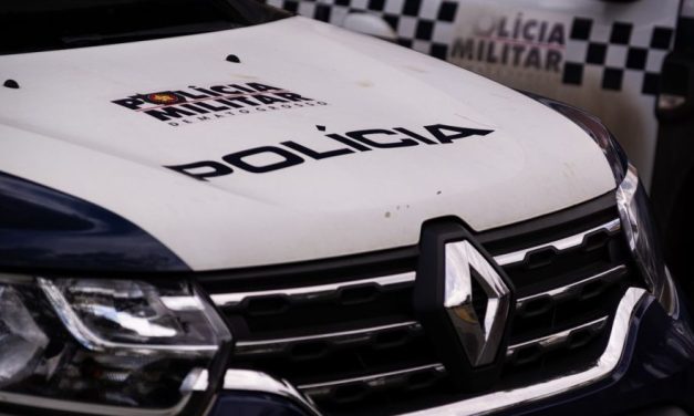 Ação Rápida – PM frustra execução de dois homens e prende três membros de facção.