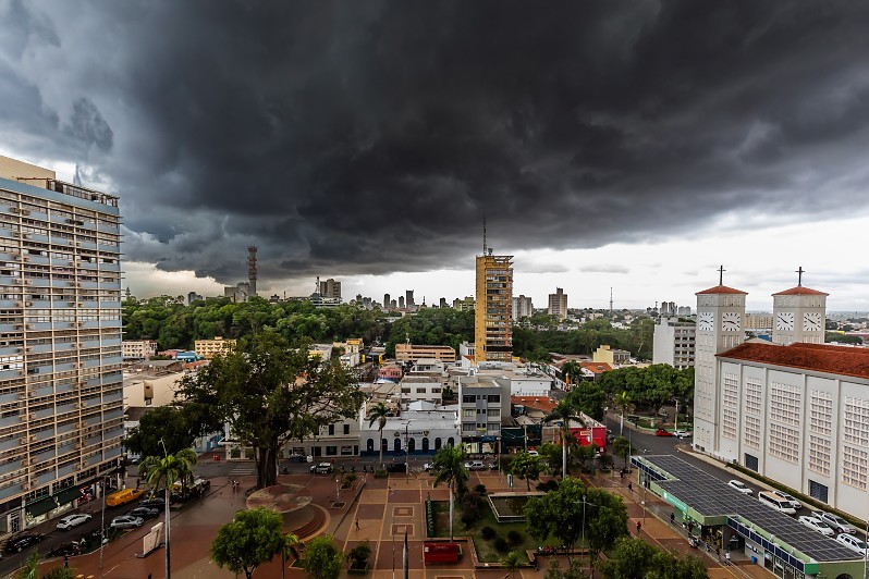 Inmet tem alerta de temporais e máxima chega a 39ºC em MT
