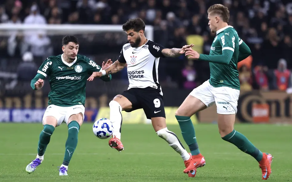 ‘Catimba’ de Andreas em Corinthians x Palmeiras na marca do pênalti é permitida? Veja a análise