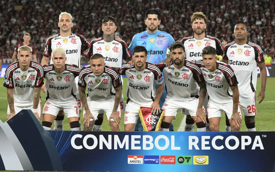 Torcedores do Flamengo apontam culpado por derrota para o Lanús: ‘Parabéns’