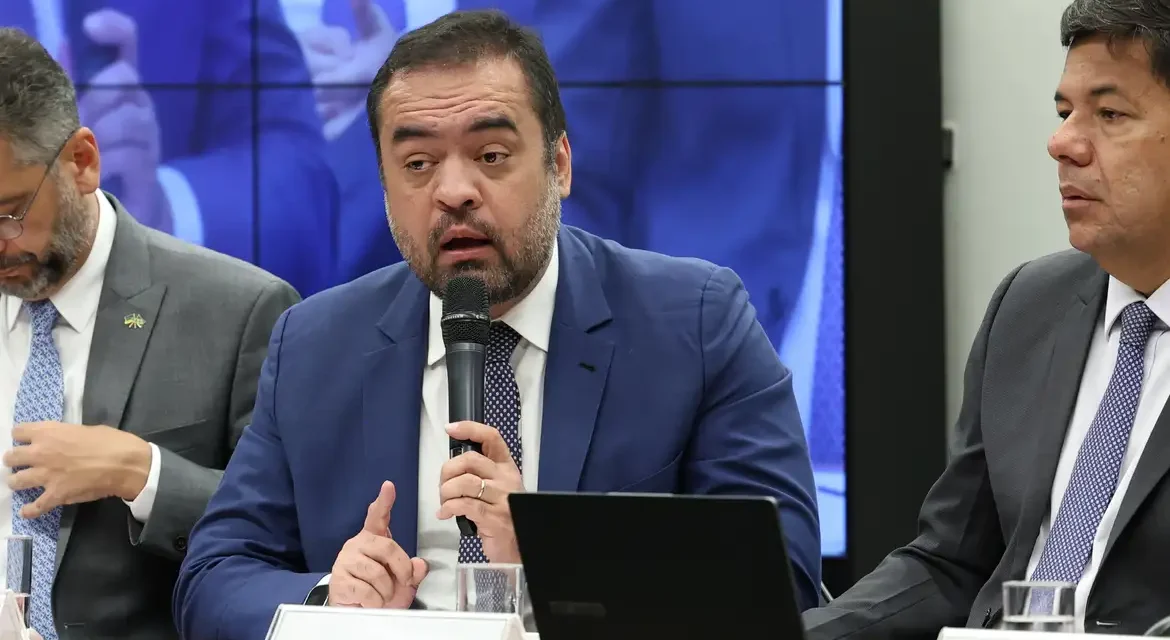TSE retoma processo que pode cassar governador do Rio, Cláudio Castro