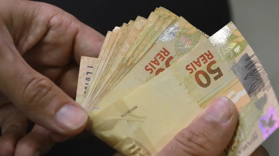 Brasileiros sacaram em janeiro R$ 403,29 milhões esquecidos em bancos