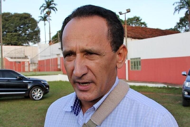 Alvo de operação que apura esquema milionário no agro em MT, ex-deputado paga fiança e é liberado