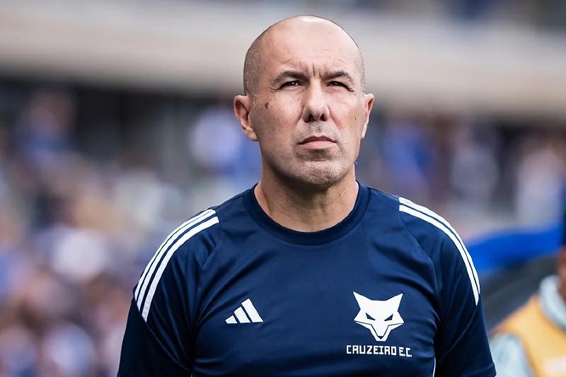 Flamengo acerta com técnico Leonardo Jardim após demitir Filipe Luís