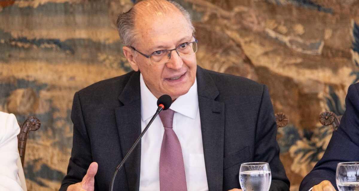 Alckmin defende apuração rigorosa no caso Master