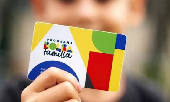 Caixa paga Bolsa Família a beneficiários com NIS de final 3