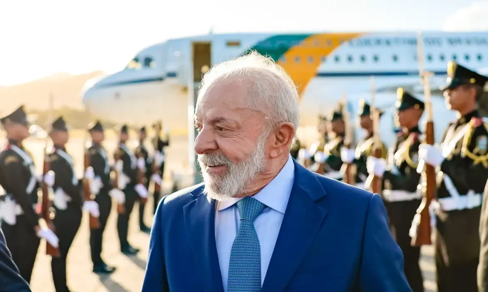 Lula cancela ida ao Chile e chanceler representará Brasil em posse