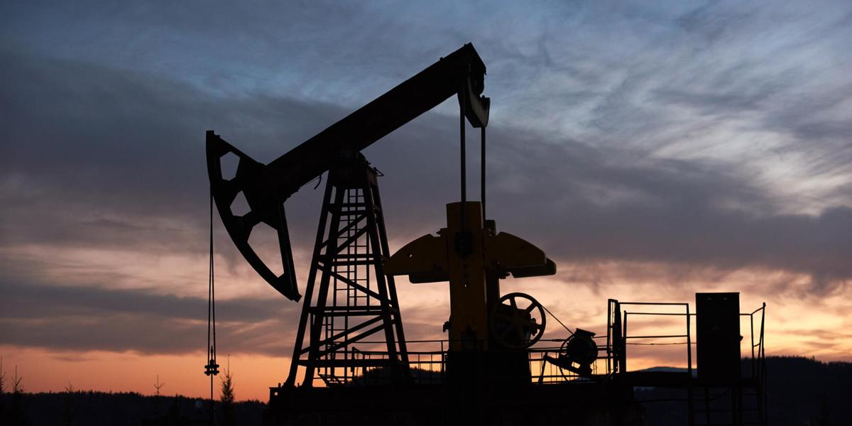 Nações autorizam liberação de reservas de petróleo durante guerra no Irã