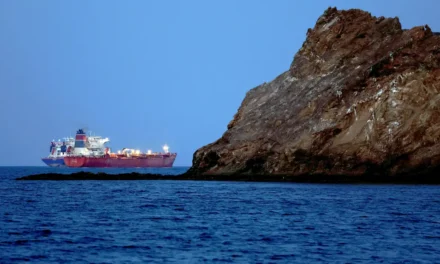 Irã anuncia abertura de Ormuz depois de cessar-fogo no Líbano