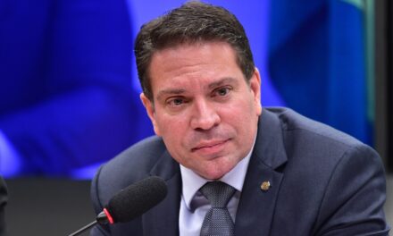 Alexandre Ramagem é preso pelo ICE, diz Polícia Federal