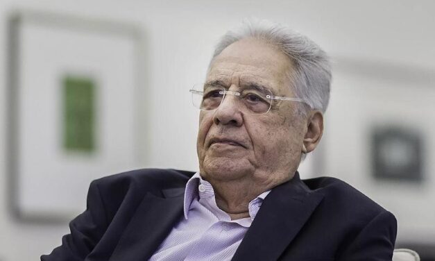 Ex-presidente FHC tem interdição decretada pela Justiça após pedido dos filhos