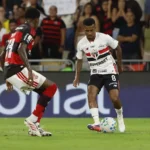 Flamengo empata com São paulo