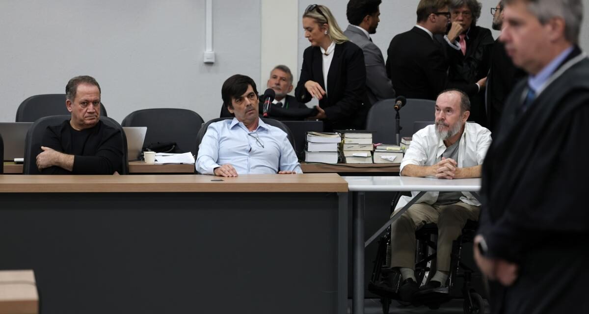 Delegado federal que descobriu comércio de sentença é ouvido.
