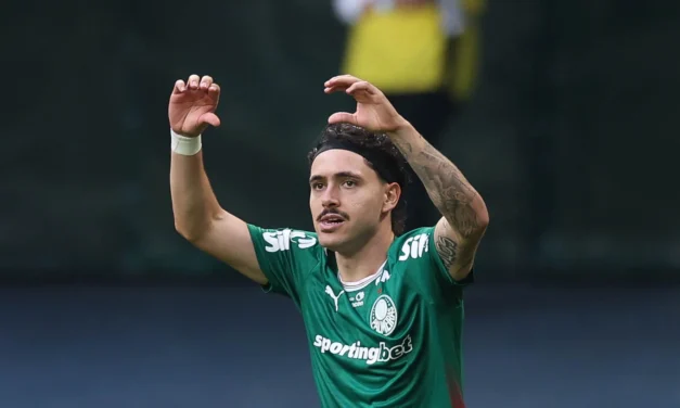 Palmeiras goleia o Fortaleza