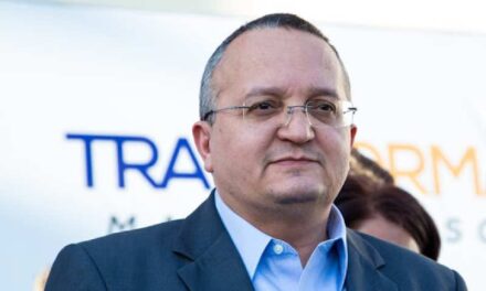 TRE-MT manda Meta revelar dono de perfil que atacou Pedro Taques