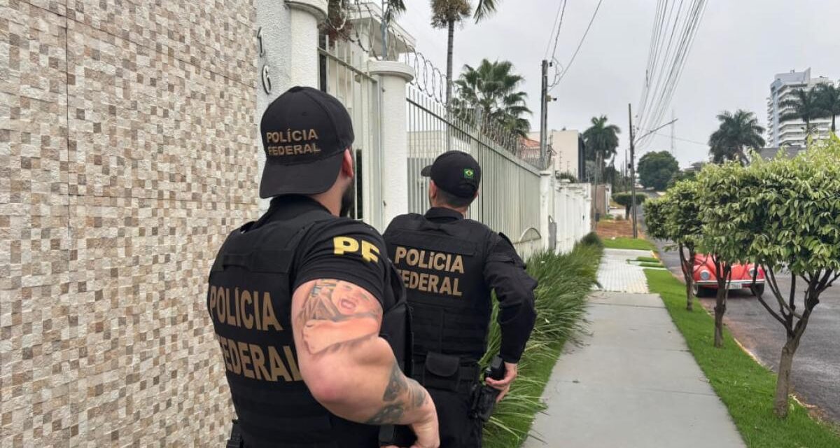 Irmão de ex-governador é alvo da PF por fraude em registro de armas