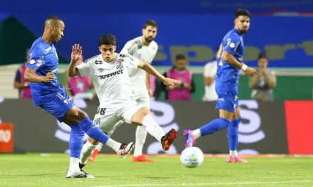 O Palmeiras venceu o Santos por 3 a 0