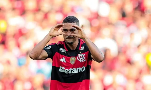 Com show de Samuel Lino Flamengo vence o Bota fogo.