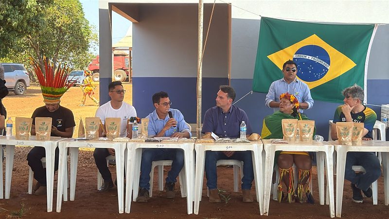 Wellington fica fora de visita de Flávio Bolsonaro a indígenas em MT