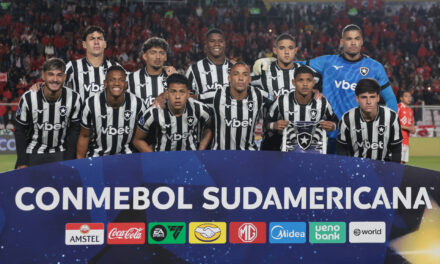 O Botafogo sofreu uma derrota histórica por 6 a 1 para o Cienciano