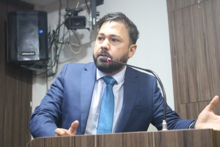 Bruno Rios atribui saída da liderança à sobrecarga: “Preciso me reconectar”