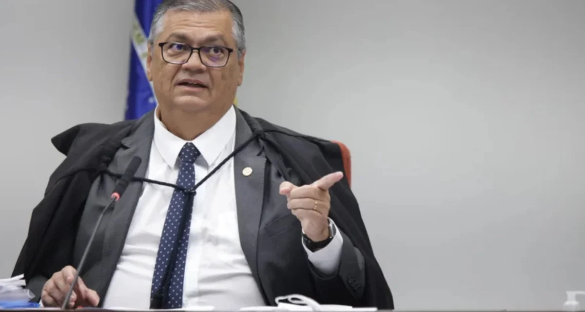 Dino autoriza PF a acessar dados sobre produtora do filme Dark Horse