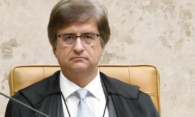 Relator vê falta de conversa direta com Vorcaro e rejeita investigar Gonet