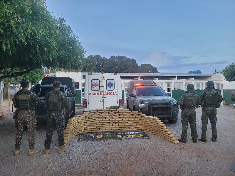 Bandidos transportam 216 tabletes de supermaconha avaliados em R$ 648 mil em ambulância em MT
