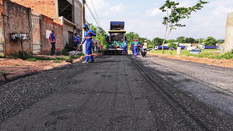 Cuiabá terá R$ 112 milhões para obras de pavimentação
