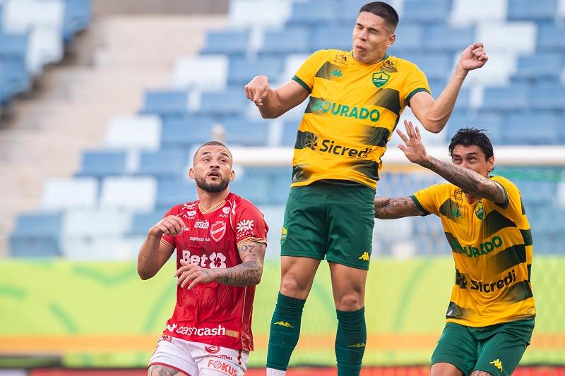 Duelo de opostos no Cerrado – Cuiabá visita o Vila